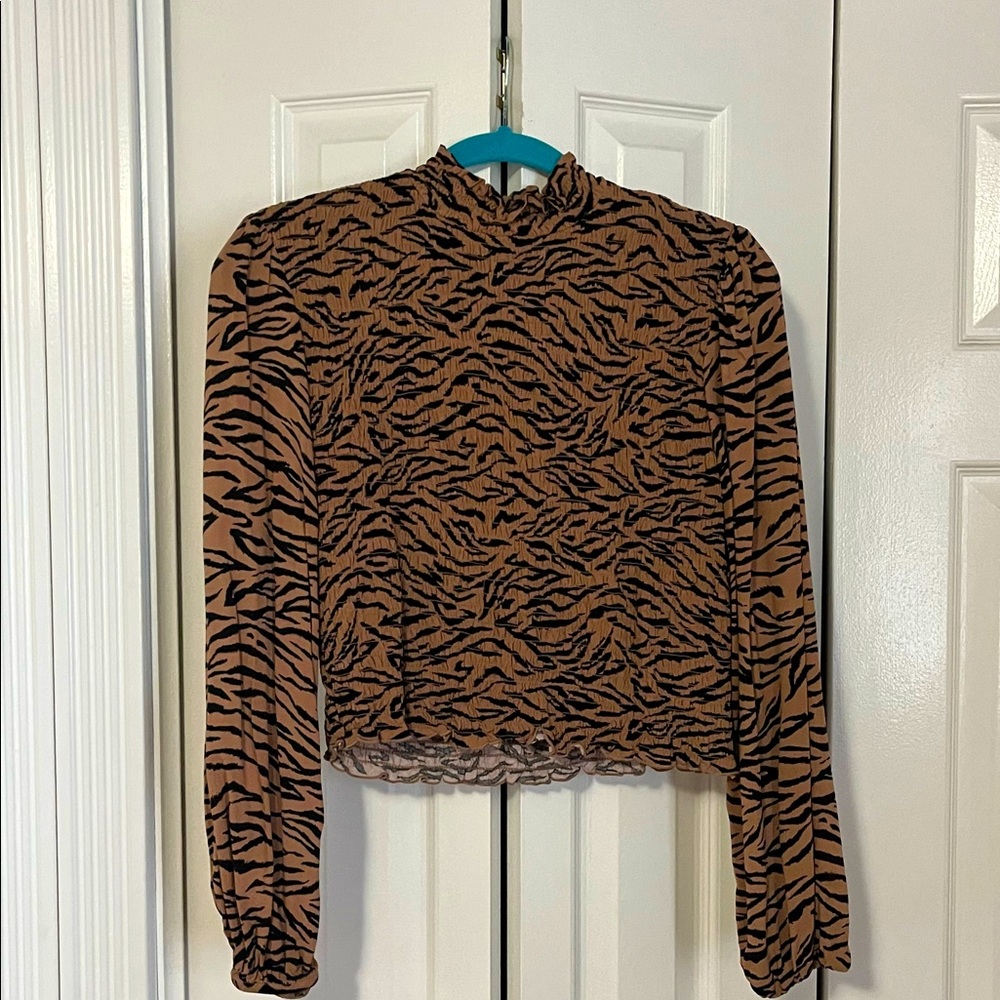 Wild Fable smocked tiger print crop top